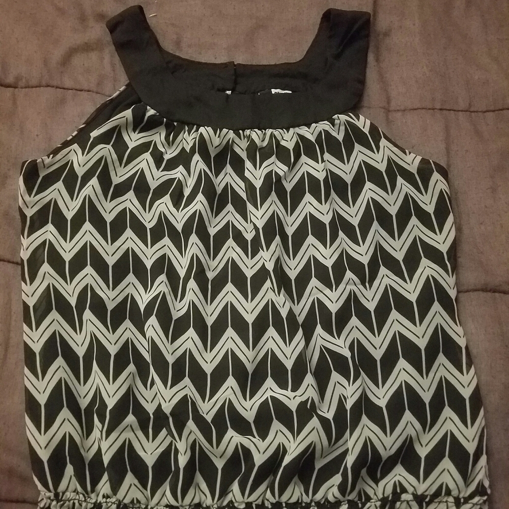 Silver/black blouse